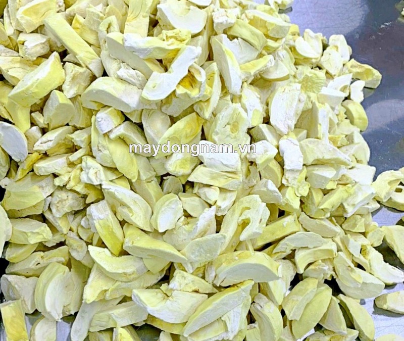 Sầu riêng sấy thăng hoa giữ nguyên hình dạng, màu sắc, ăn rất ngon