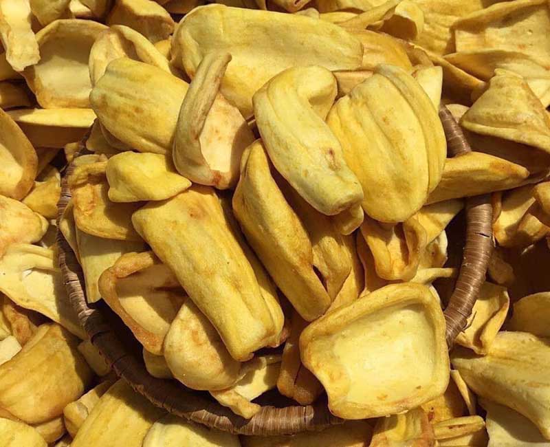 Mít chiên giòn ăn ngon nhưng vẫn còn dầu 