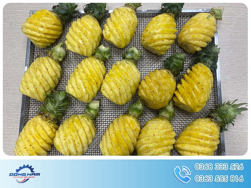 Sơ chế dứa
